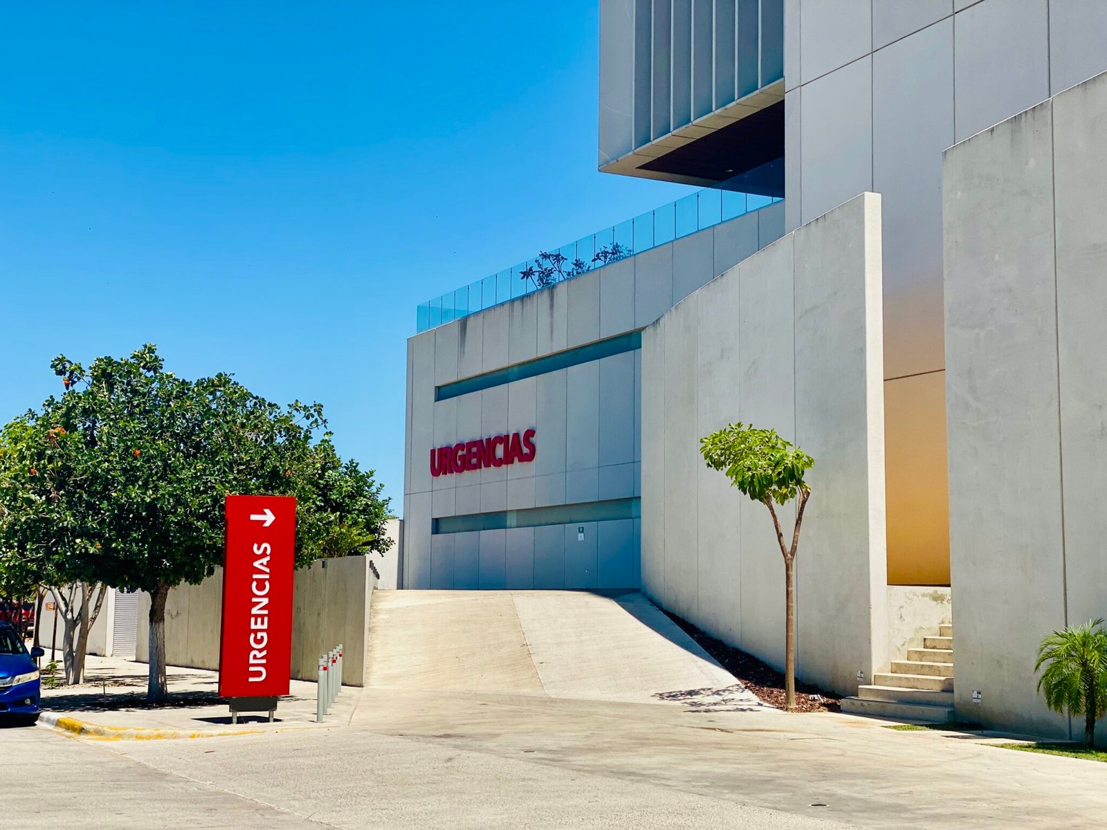 Emergency entrance of Faro Hospital in Merida Yucatan