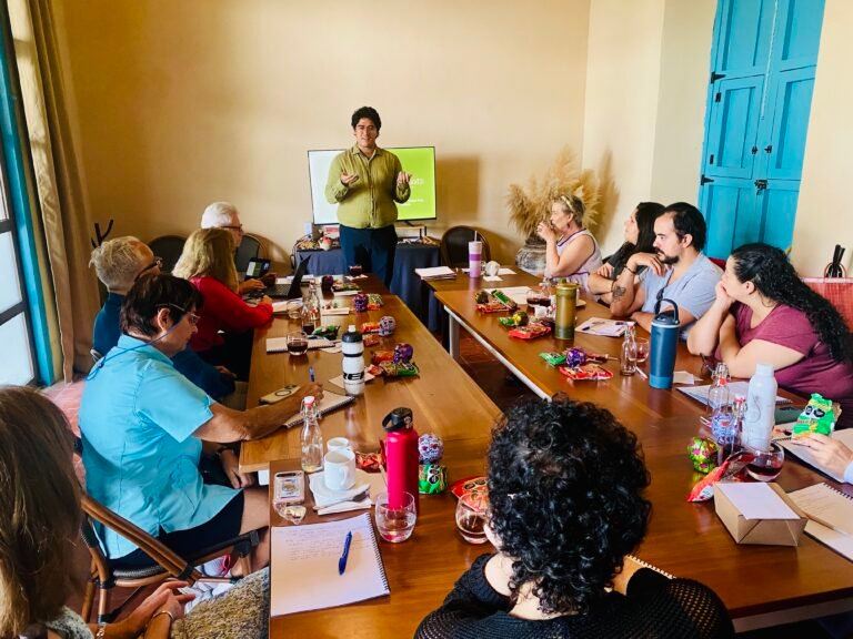 Hector Medina with New Roots Legal Services speaking to Expatsi Scouting Group about Immigration and Residency